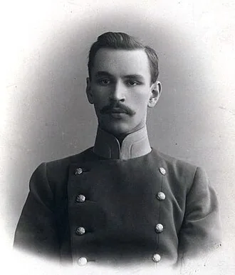 Пётр Потёмкин (1886-1926) - русский поэт-сатирик, драматург и театральный критик. Художественный портрет.